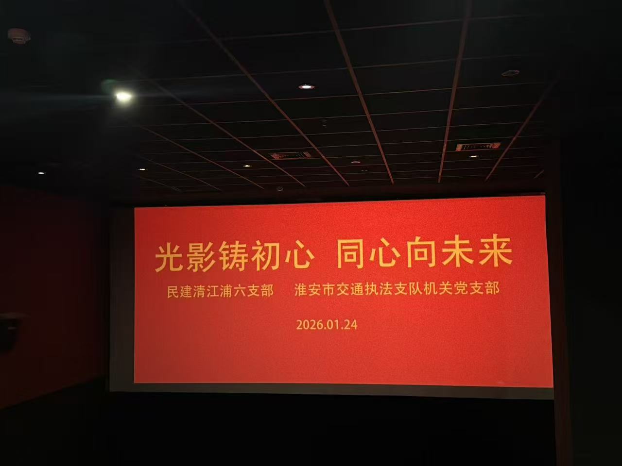 b2f9ff2a01bc2f0adf551c6249d8a610.jpg b2f9ff2a01bc2f0adf551c6249d8a610.jpg